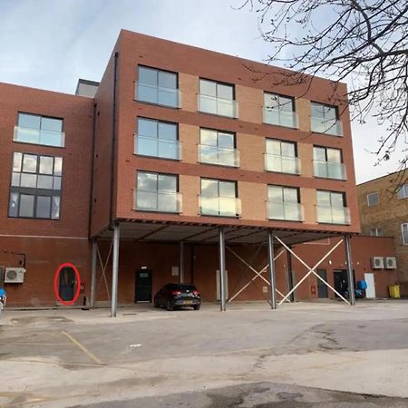Modern City Apartment Hemel Hempstead Eksteriør billede