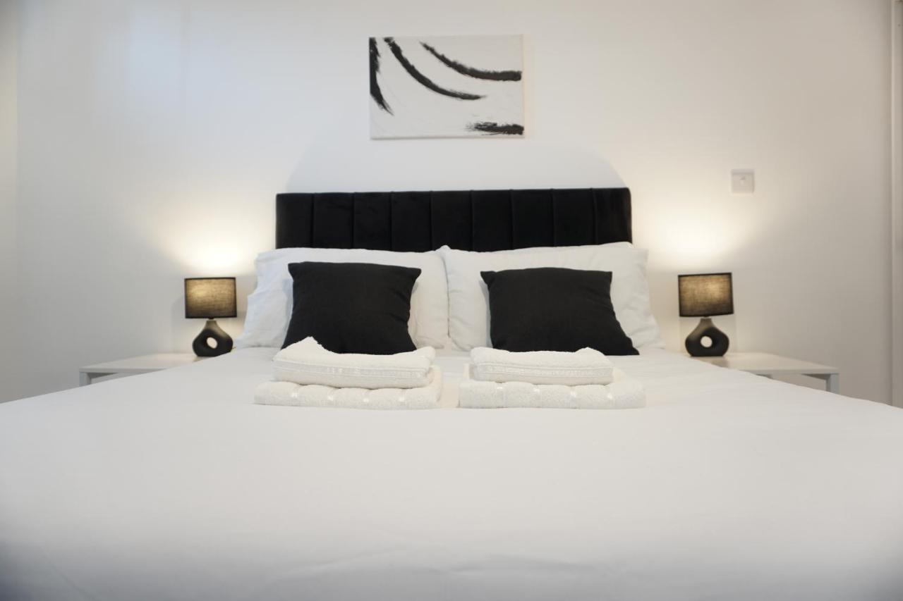 Modern City Apartment Hemel Hempstead Eksteriør billede
